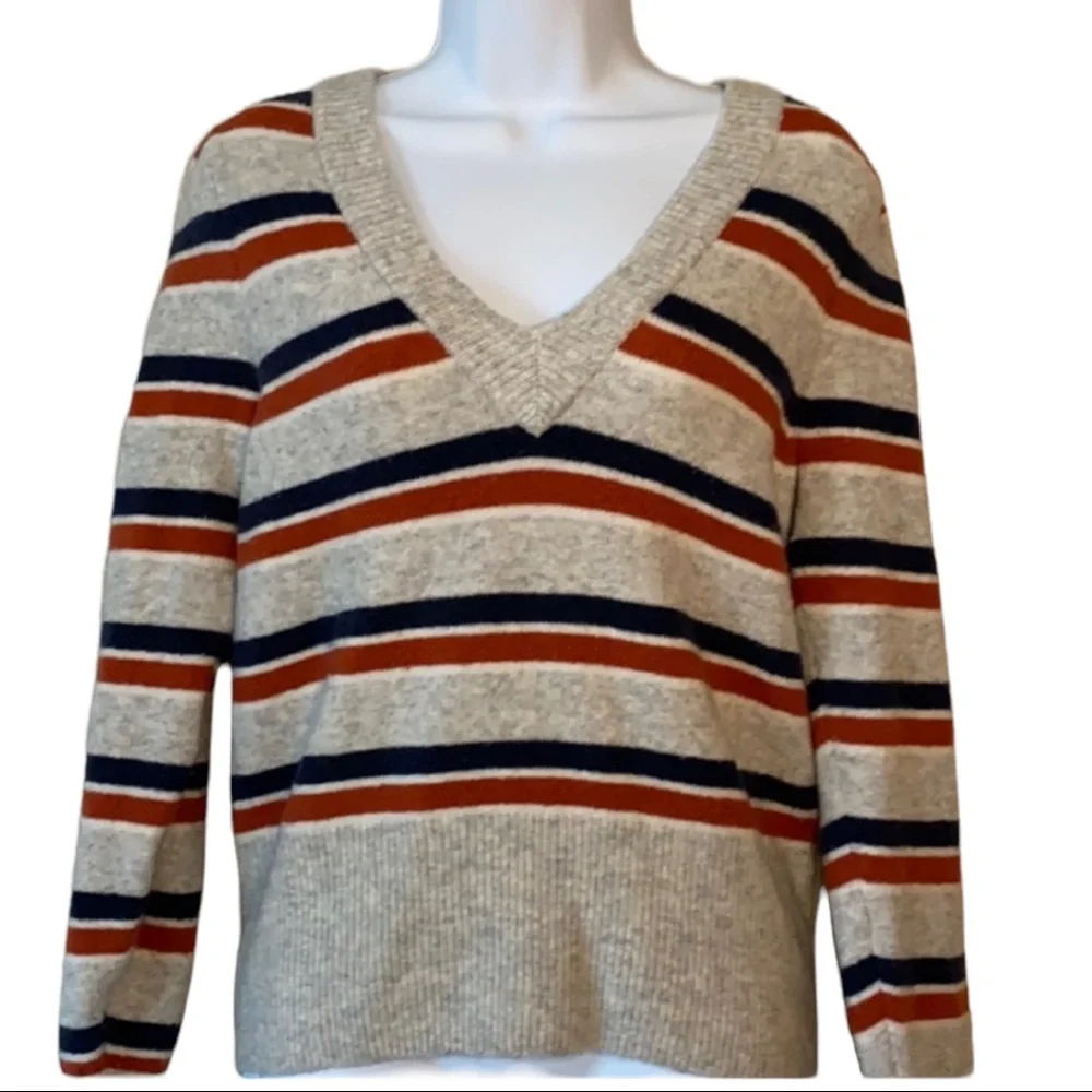 Madewell Striped Westgate V-Neck Coziest Yarn Sweater - Picture 2 of 8